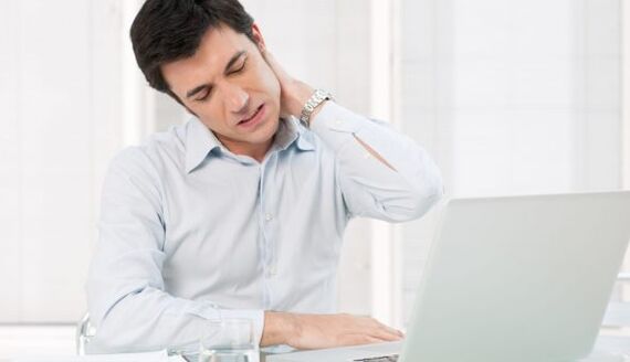 Cervikální osteochondrosis z práce v počítači